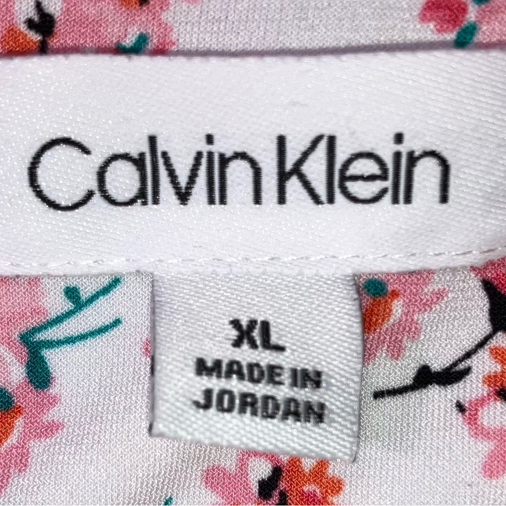 Calvin Klein Women’s XL sleeveless lightweight floral blouse - Picture 3 of 14